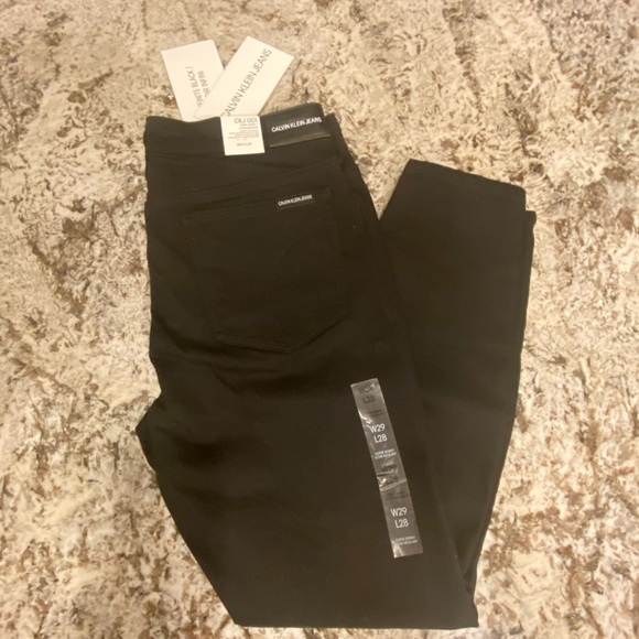 Calvin Klein Denim - Women Calvin Klein Black Skinny Jeans Size W29*L28